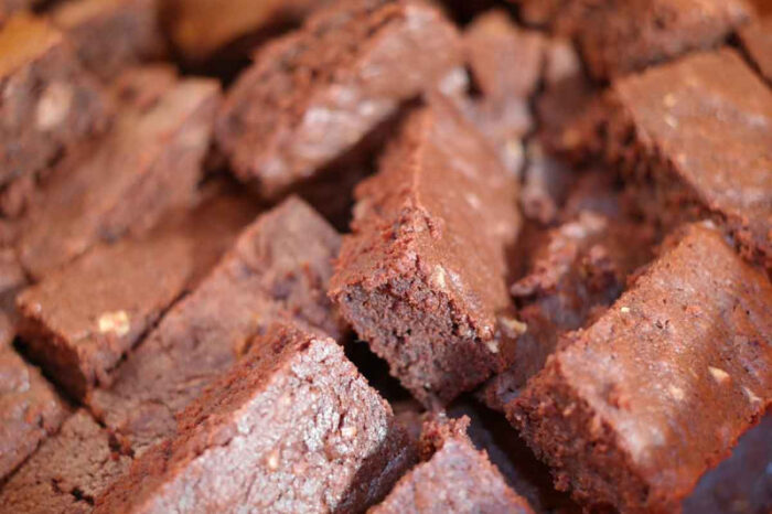 Seis estudiantes se intoxican con brownies en secundaria de Sinaloa