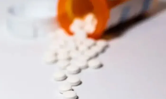 Alertan por consecuencias de realizar el reto viral de tik tok con clonazepam