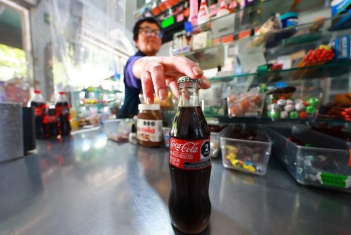 Abren refrescos el año con nuevos aumentos