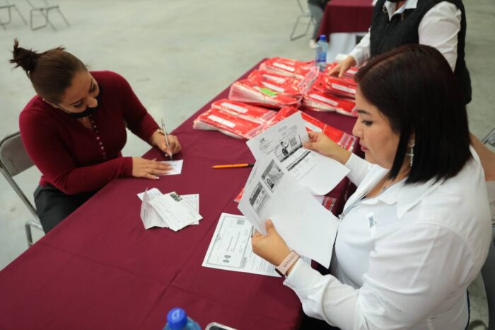 AMPLÍAN PLAZO PARA  ENTREGA DE TARJETAS BANCARIAS; SERÁ POR MEDIO DE FICHAS