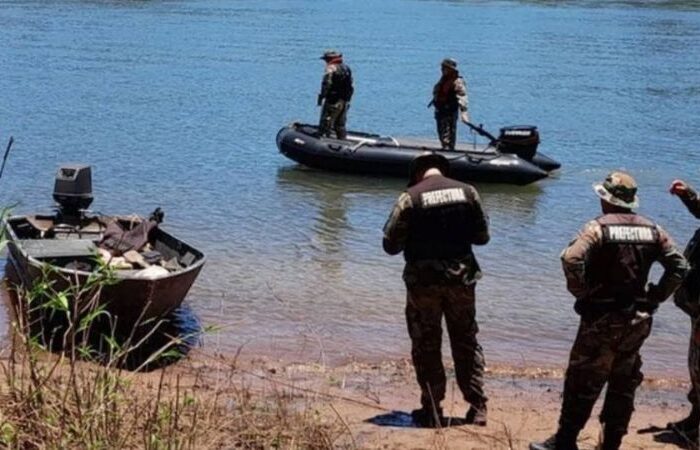 Mujer mató a sus dos hijos en el río Paraná y luego intentó quitarse la vida