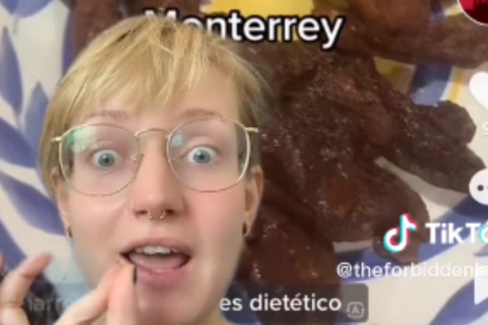 Danesa come chicharrón de Monterrey, dice que es platillo lujoso en su país