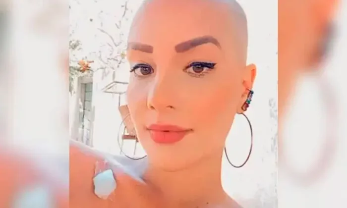 Mujer fingió padecer cáncer de mama para recaudar más de 50 mil pesos