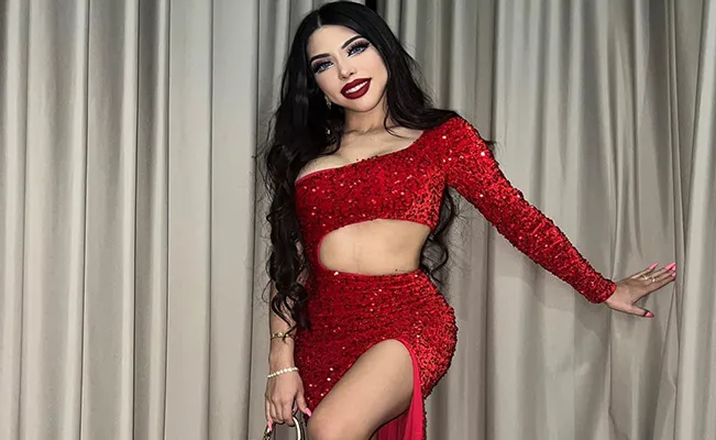 ¡Y soporten!: Yeri Mua estrena piñata y corrido tras polémica