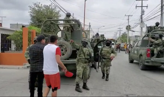 SEDENA DISPARA A CIUDADANOS  DE LA CAVAZOS LERMA