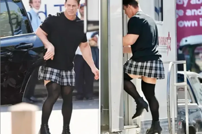 Captan al luchador John Cena en mini falda y tacones