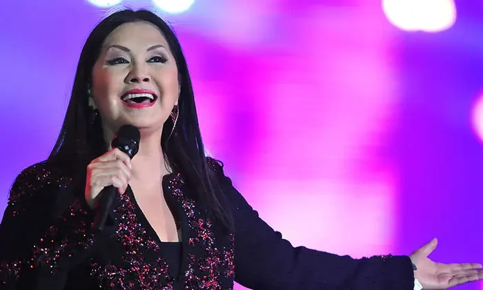 Ana Gabriel anuncia su retiro tras ser abucheada por hablar de Venezuela