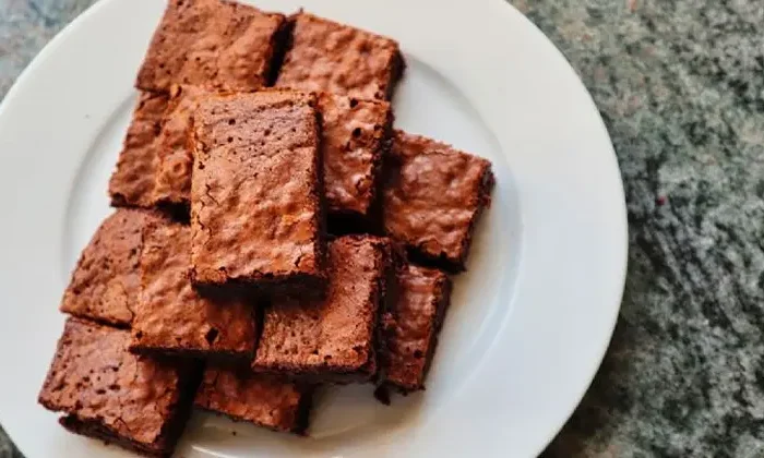 Se intoxican estudiantes tras consumir supuestos brownies con mariguana