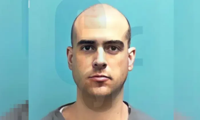 Filtran foto del fichaje de Pablo Lyle antes de ser trasladado a prisión￼