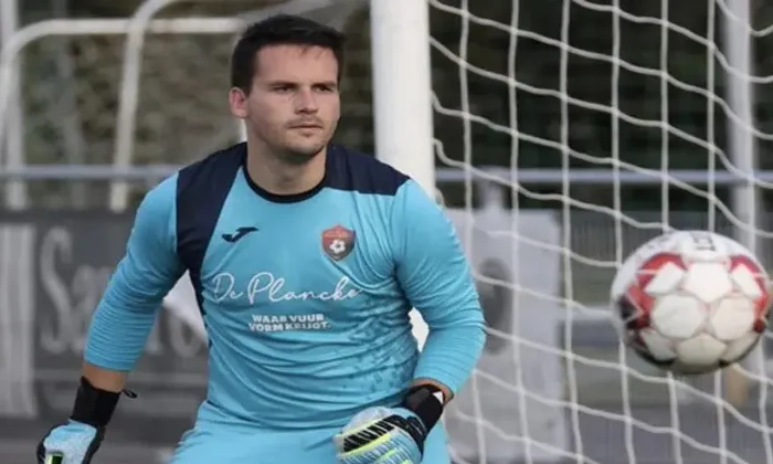 Joven portero detiene penal y luego fallece en pleno partido