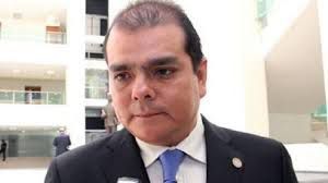 PREPARAN ORDEN DE APREHENSIÓN CONTRA ENRIQUE RIVAS