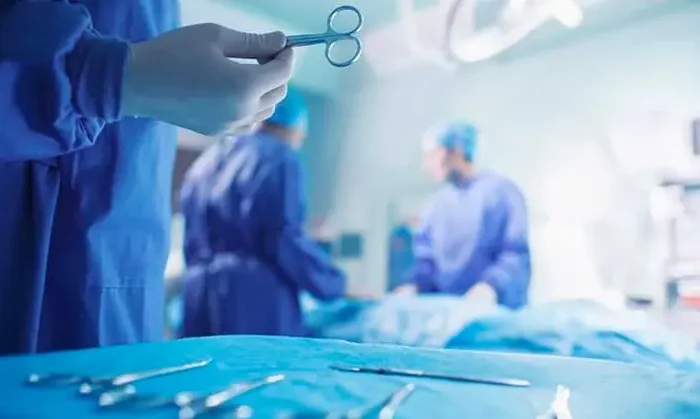 Quería perder peso con cirugía estética y acaba muerto￼