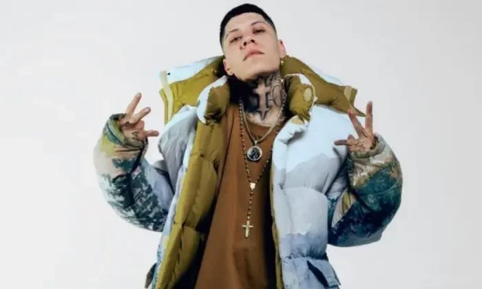 Santa Fe Klan pide cambiar declaración a fan que presuntamente golpeó para llegar a un acuerdo￼