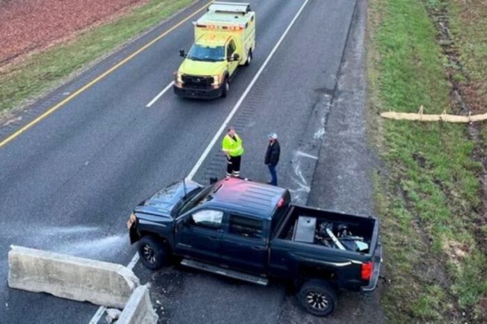 Fallecen seis niñas tras salir expulsadas del auto en el que viajaban en EU