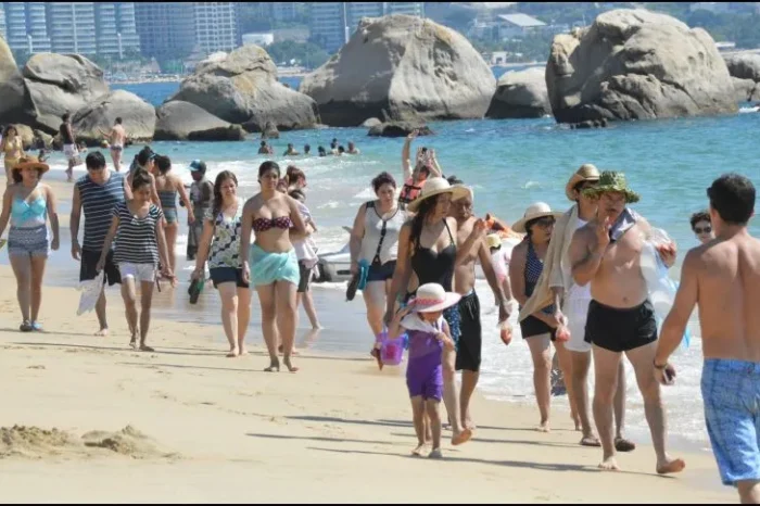 Por seguridad, EU pide a spring breakers "reconsiderar" ir a México