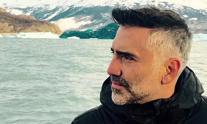 Alejandro Fernández se vuelve viral porque fans creen que le robaron las nalgas