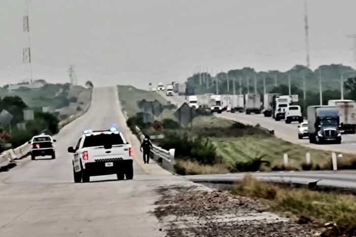 FGR realiza reconstrucción de hechos, donde elementos de la Guardia Nacional balearon y mataron a tres personas