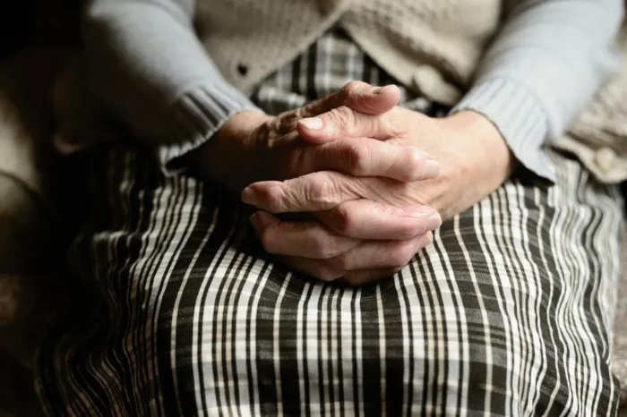 Hijo vivió con el cadáver de su madre durante 6 años para seguir cobrando su pensión