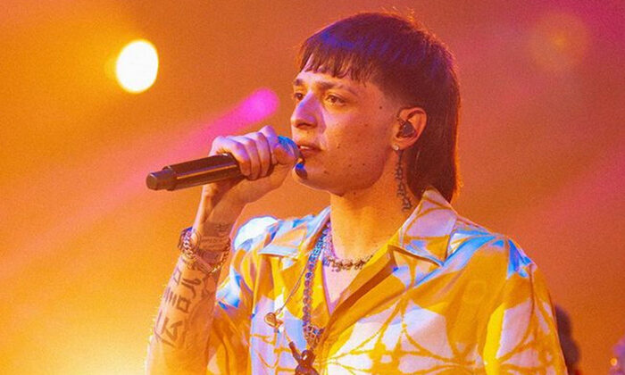 "Si él no va a pelear, entonces tú vas a pelear", dijo el grupo de adolescentes y adultos al padre de familia