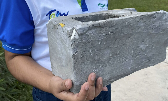 Alumnos del Conalep Tamaulipas crean ladrillo ecológico a prueba de balas
