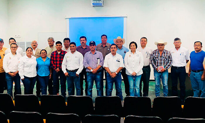 Capacita UAT a citricultores