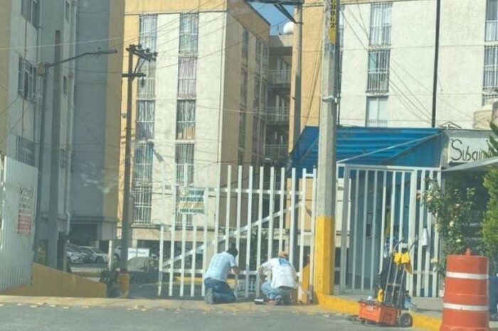 Pleito de vecinos se sale de control, atacan a una mujer y su hija: "escuché caer un chorro de agua, pero era ácido"