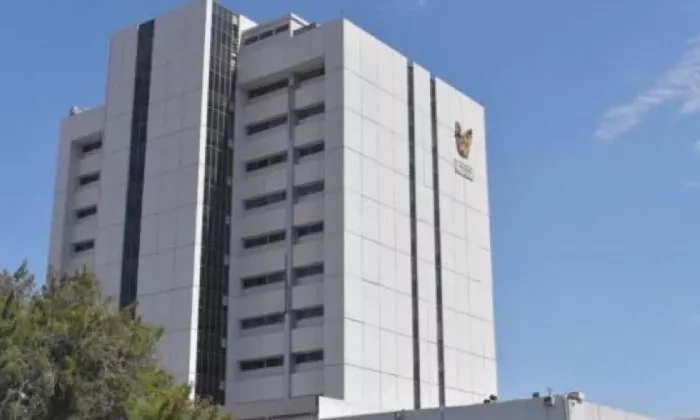 Abuelito se lanza desde el décimo piso de Clínica del IMSS en Monterrey