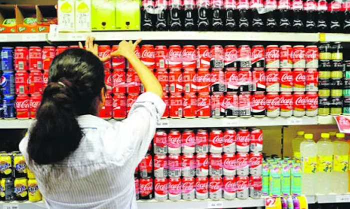 Sube precio del azúcar: refrescos y pan serán más caros en todo México