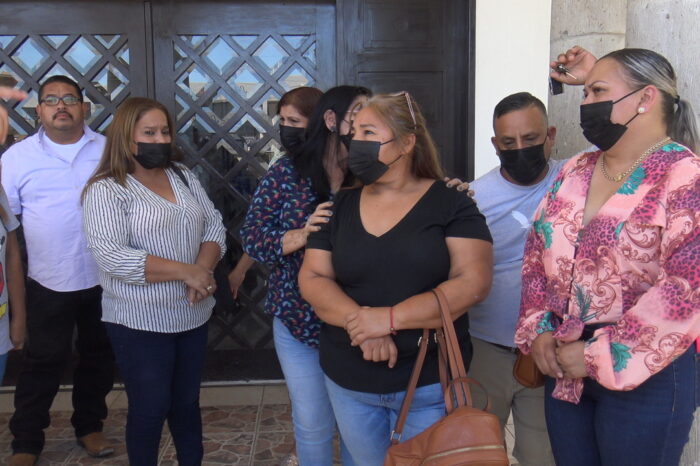 FAMILIARES DE JÓVENES MASACRADOS EN NUEVO LAREDO EXIGEN A FGR PRUEBA PERICIAL MECÁNICA DE HECHOS