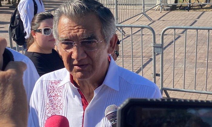 Los libros de texto son adecuados: Américo Villarreal