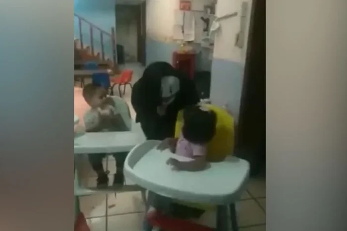 Con máscara, asustan a bebés en una guardería en Jalisco