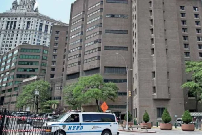 La tenebrosa cárcel de Nueva York donde alojarán migrantes