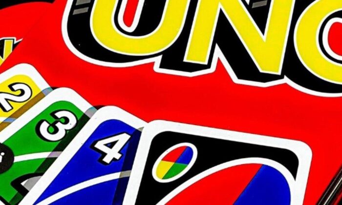 UNO paga miles de dólares semanales por jugar