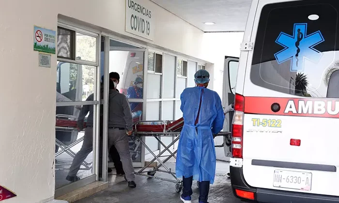 Llegarán médicos cubanos para el IMSS-Bienestar