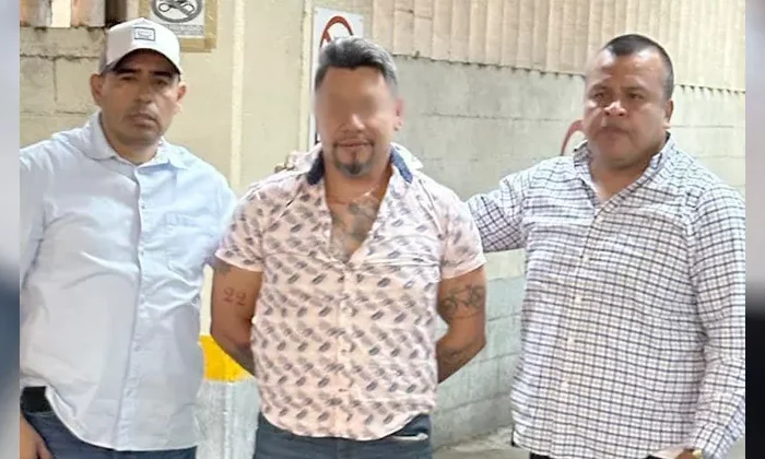 Cae Fernando “N” por golpiza contra empleado de Subway en San Luis Potosí