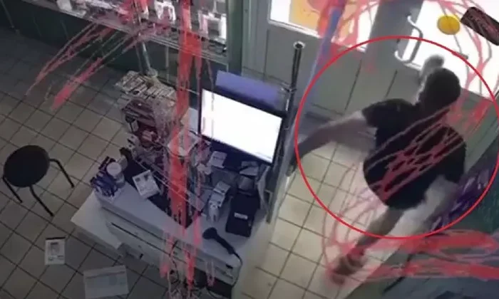 Entra a robar, se equivoca y muere desangrado