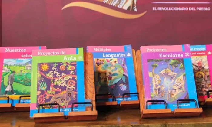 Los libros de texto van: SET