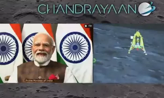 La India llega a la Luna y se convierte en el cuarto país en lograrlo