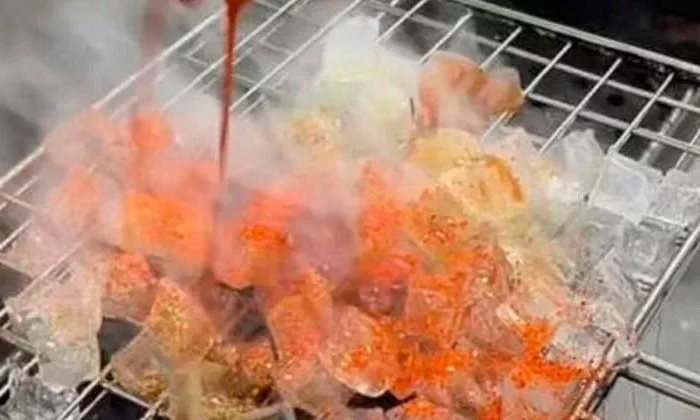 ¿Hielo a la parrilla?, el nuevo “plato culinario chino” que desconcierta a todos
