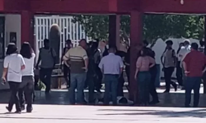 Entre quince golpean a joven de CBTis en Sonora; termina herido