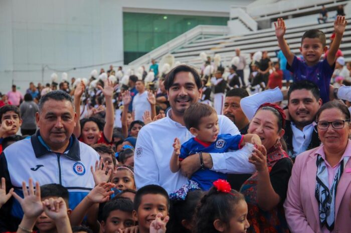Inauguró Alcalde Carlos Peña Ortiz Torneo de Futbol Interligas "Volamos Mas Alto"