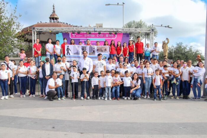 Muestra Alcalde solidaridad del Gobierno de Reynosa con invidentes