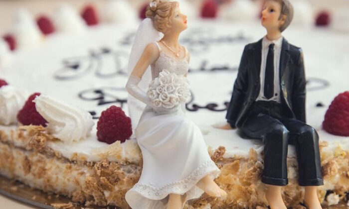 Se intoxican 53 invitados por comida de boda en mal estado; detienen a tres