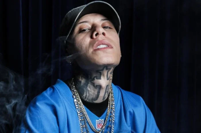 Santa Fe Klan muestra el rostro de su hijo y le dedica emotivo mensaje