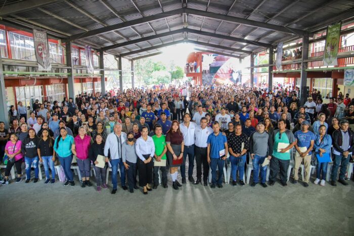Registró Alcalde de Reynosa a estudiantes del CETIS 131 al Programa de Becas Municipales