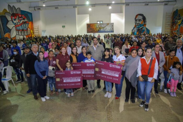 Beneficia Gobierno de Carlos Peña Ortiz a más de 35 mil estudiantes reynosenses con 150 MDP