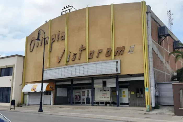 Muere hombre de la tercera edad dentro de cine para adultos en Saltillo