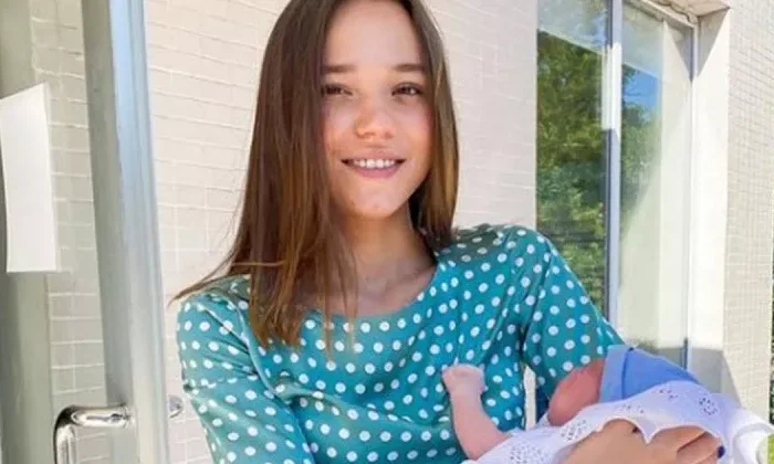 Mujer quiere ser madre de 100 hijos, ya lleva 22…