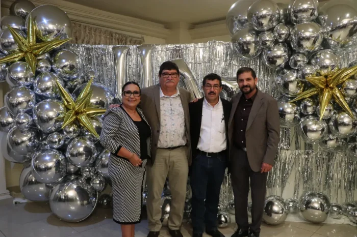 El rector Dámaso Anaya preside festejos navideños de la UAT en Cd. Mante