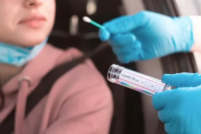 Nueva subvariante de covid-19 es de bajo riesgo